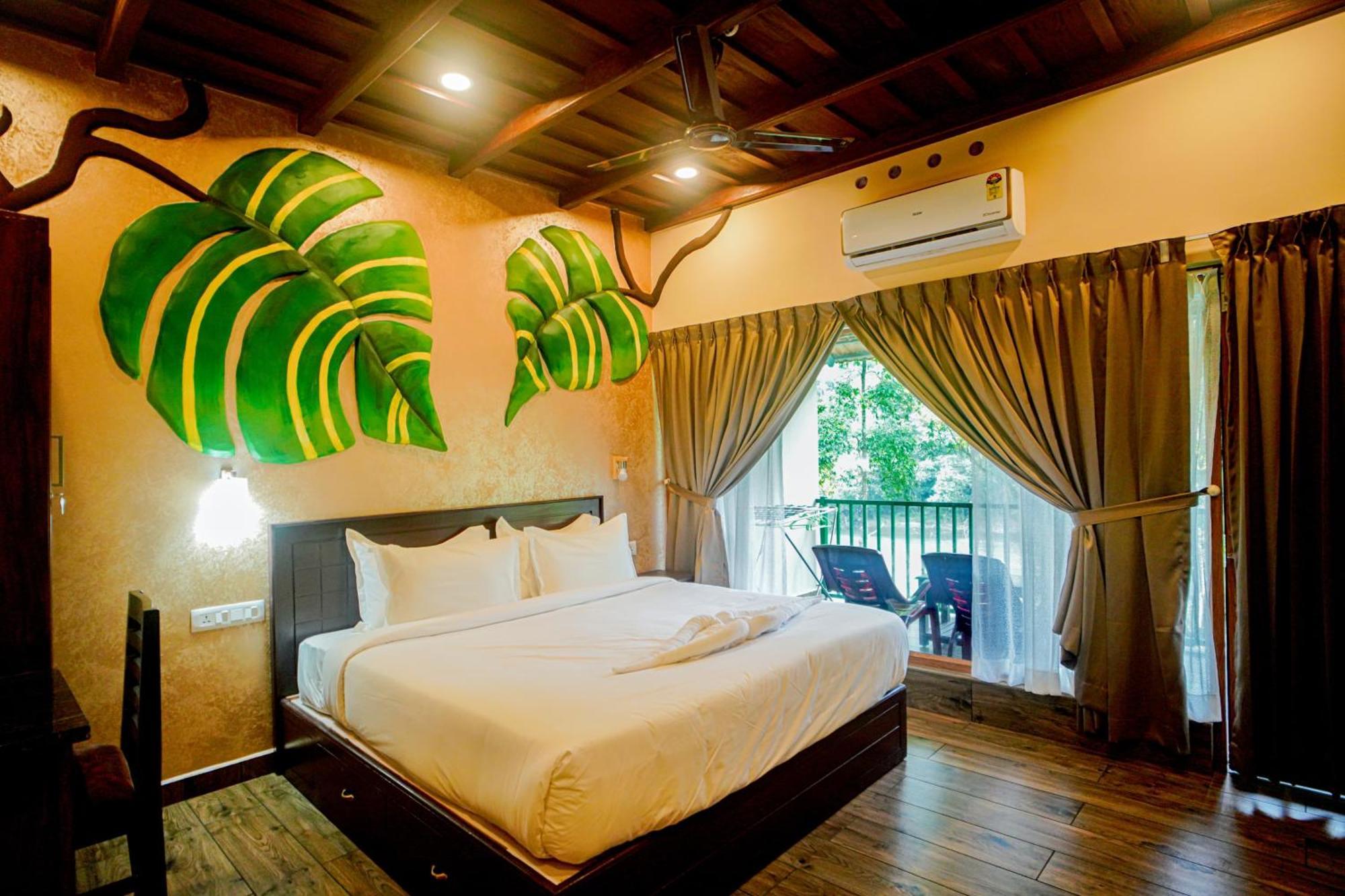 Falcon Riverview Resorts Kuttampuzha Dış mekan fotoğraf