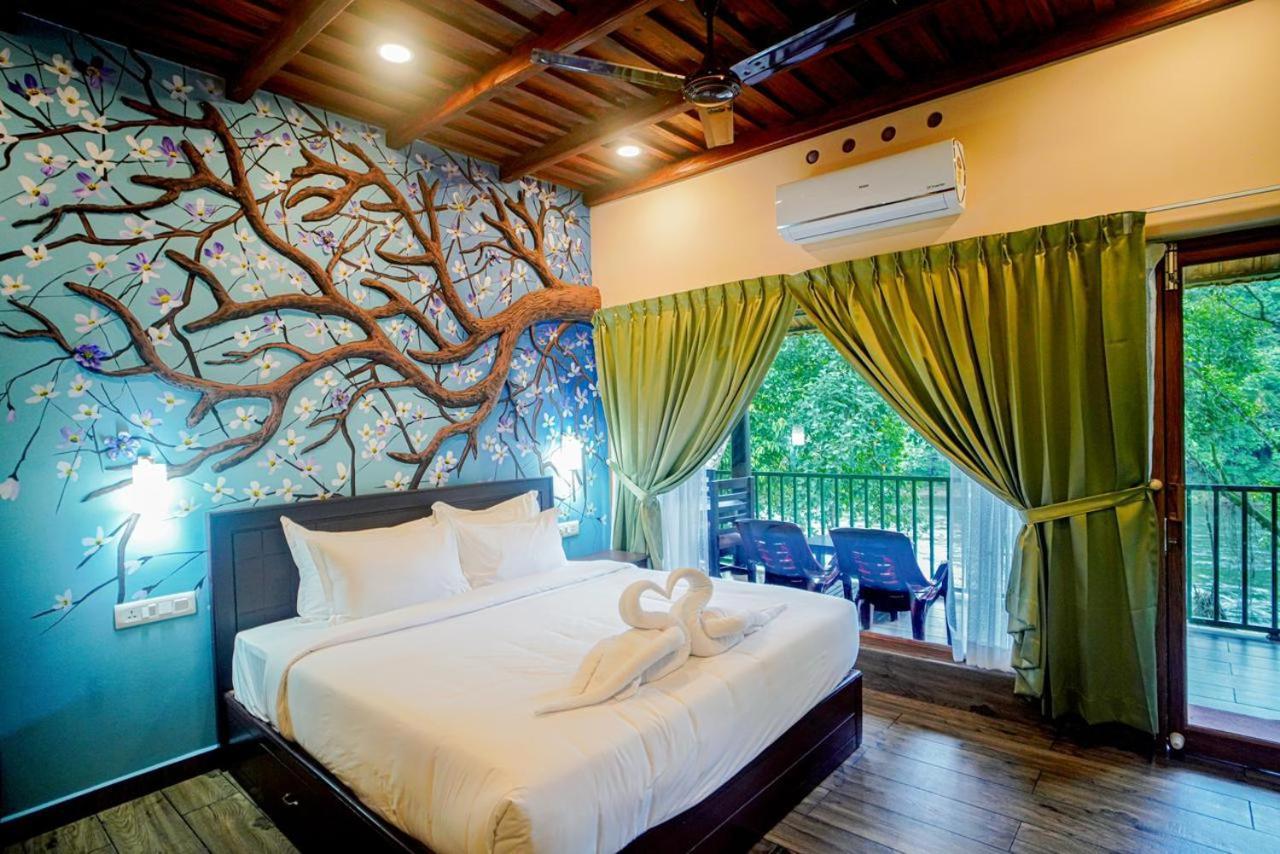 Falcon Riverview Resorts Kuttampuzha Dış mekan fotoğraf