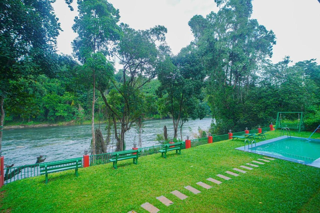 Falcon Riverview Resorts Kuttampuzha Dış mekan fotoğraf
