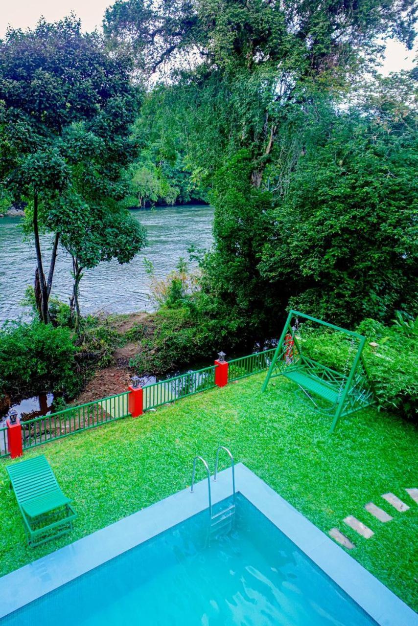 Falcon Riverview Resorts Kuttampuzha Dış mekan fotoğraf