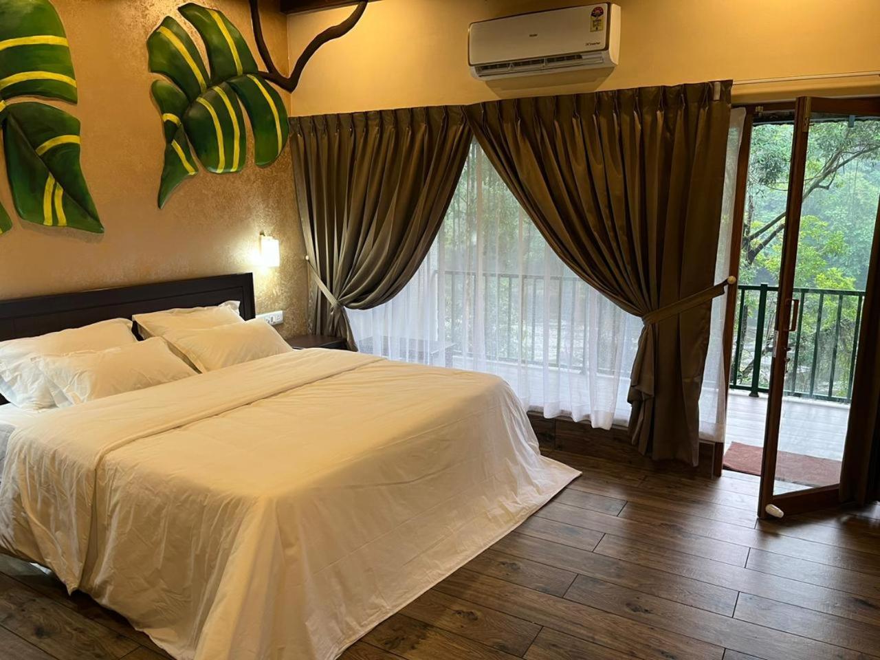 Falcon Riverview Resorts Kuttampuzha Dış mekan fotoğraf